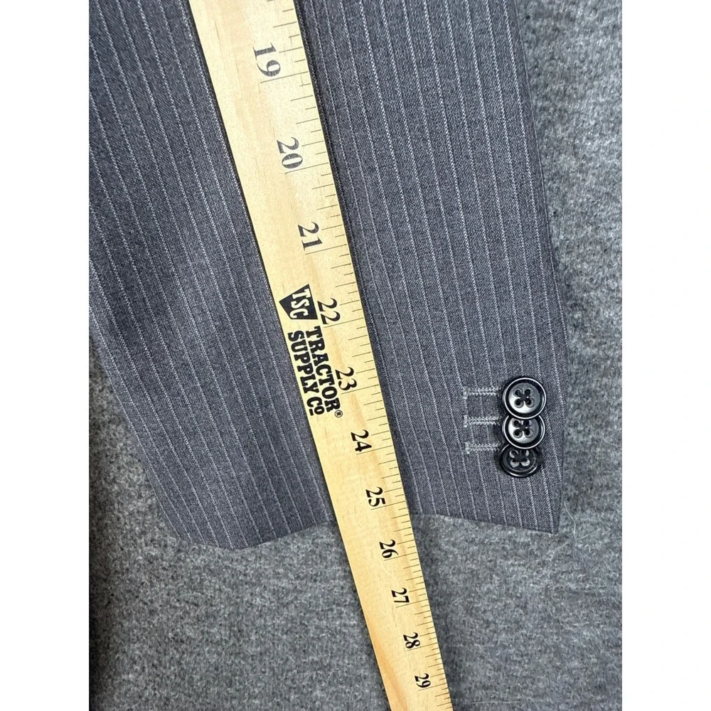 Banana Republic Modern Fit Grey Pinstripe Wool Suit Jacket Blazer Men 44R Career